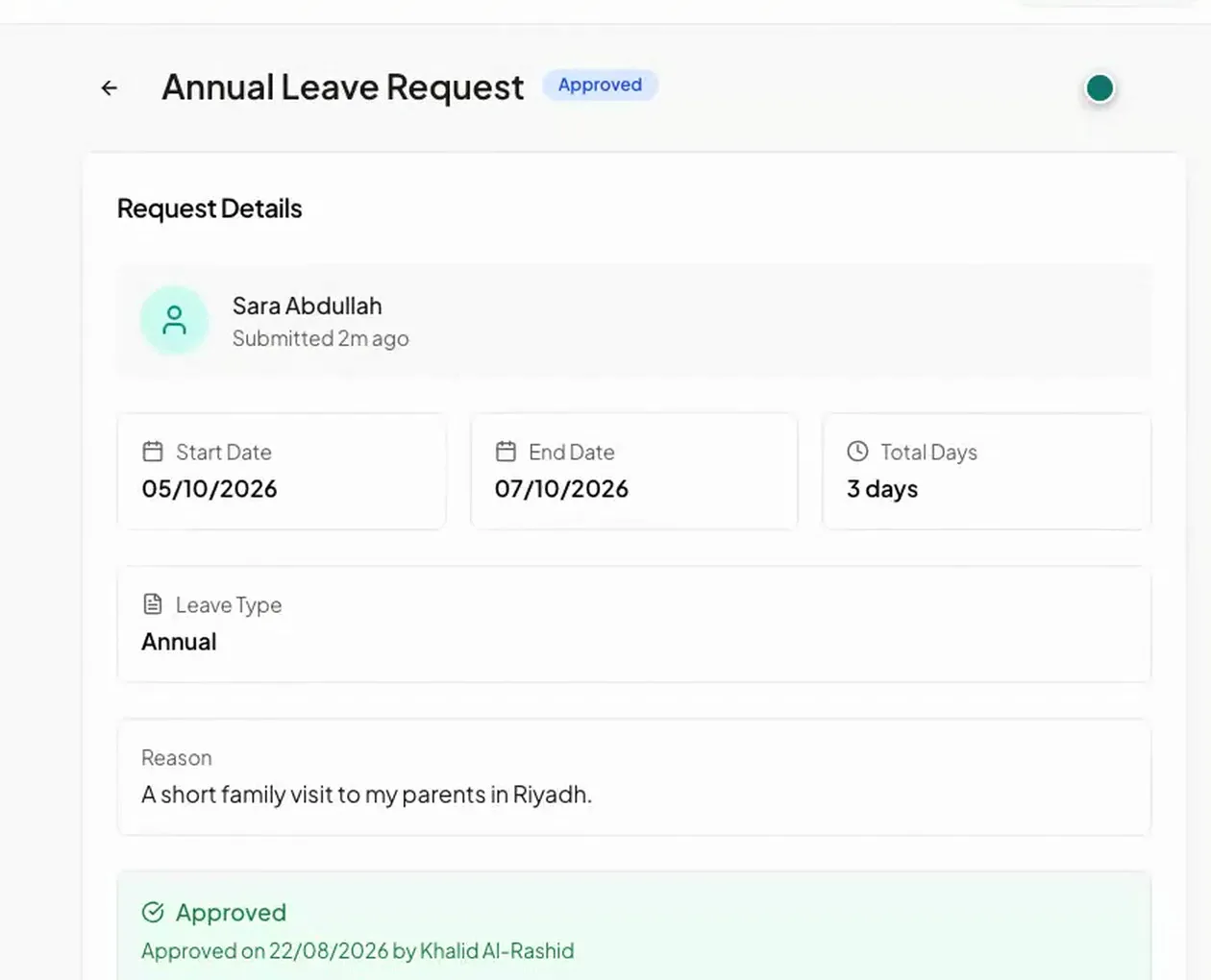A leave request in HR Agent showing the employee, the dates, the leave type and the approval.